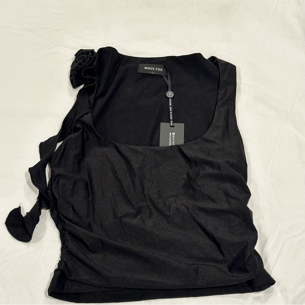 White Fox - Black Rosette Tank